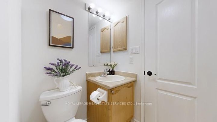 Photo 26 at 4 - 5050 Intrepid Drive, Churchill Meadows, Mississauga