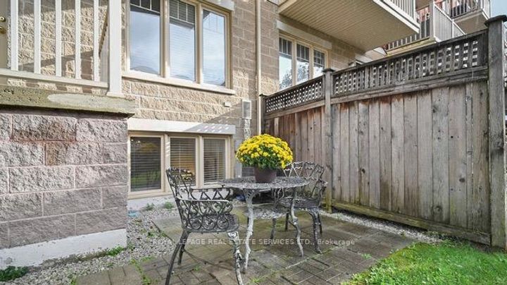 Photo 28 at 4 - 5050 Intrepid Drive, Churchill Meadows, Mississauga