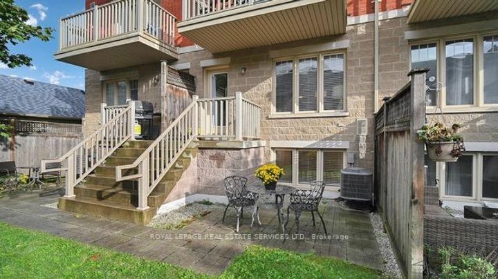 Photo 29 at 4 - 5050 Intrepid Drive, Churchill Meadows, Mississauga