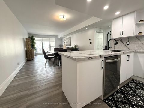Photo 3 at 313 - 121 Woodbridge Avenue, West Woodbridge, Vaughan