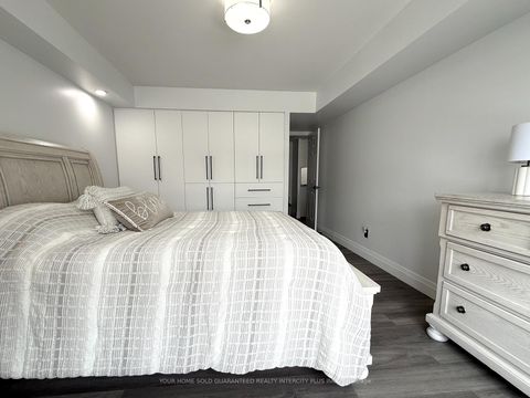 Photo 16 at 313 - 121 Woodbridge Avenue, West Woodbridge, Vaughan