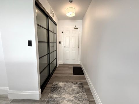 Photo 27 at 313 - 121 Woodbridge Avenue, West Woodbridge, Vaughan