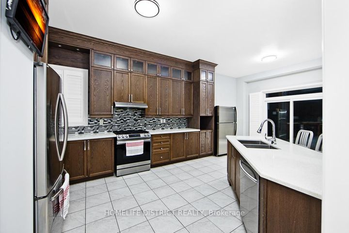 Photo 12 at 1794 Grandview Street N, Taunton, Oshawa