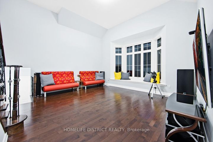 Photo 16 at 1794 Grandview Street N, Taunton, Oshawa