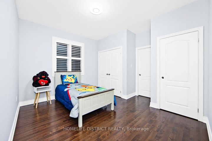 Photo 22 at 1794 Grandview Street N, Taunton, Oshawa