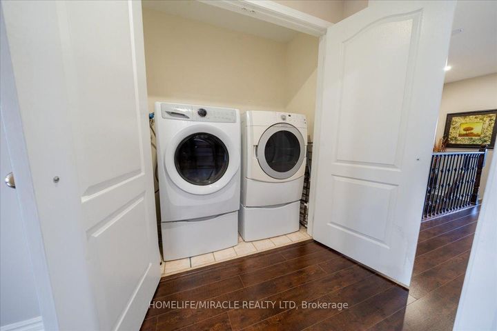 Photo 30 at 326 Albright Road, Fletcher's Creek Village, Brampton