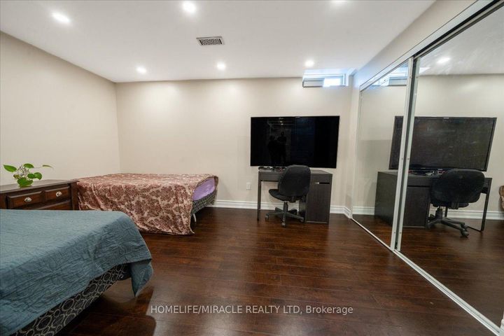 Photo 39 at 326 Albright Road, Fletcher's Creek Village, Brampton