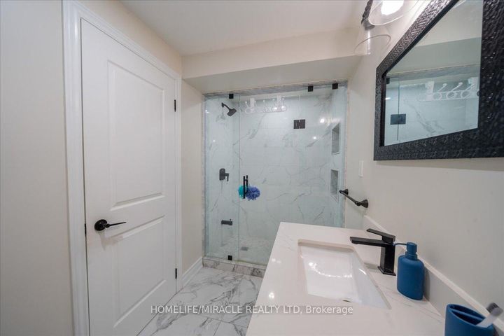 Photo 43 at 326 Albright Road, Fletcher's Creek Village, Brampton