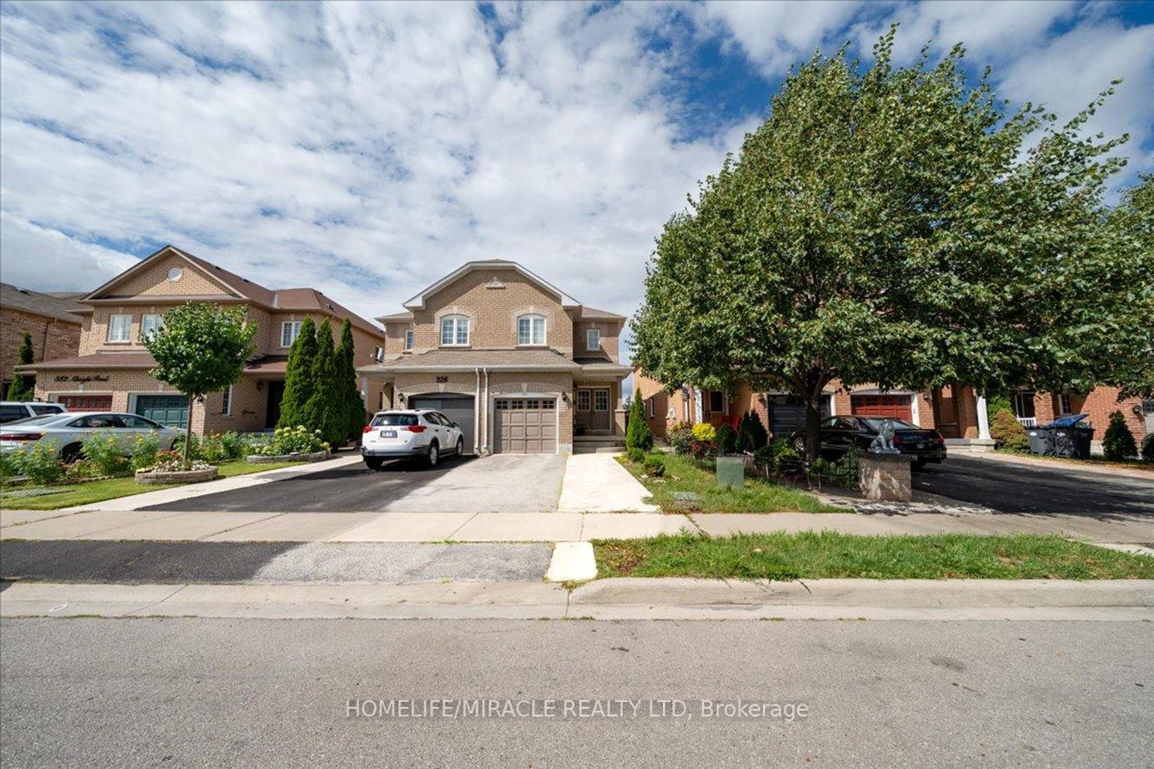 326 Albright Road, Fletcher's Creek Village, Brampton 2