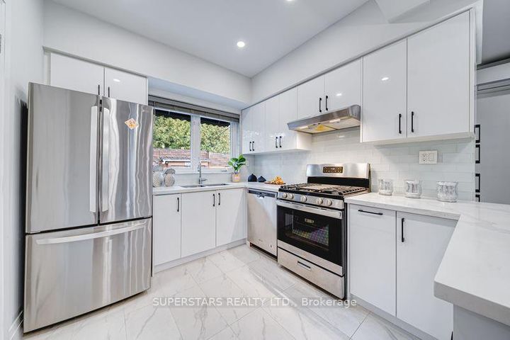 Photo 5 at 179 Oakwood Avenue, Oakwood Village, Toronto