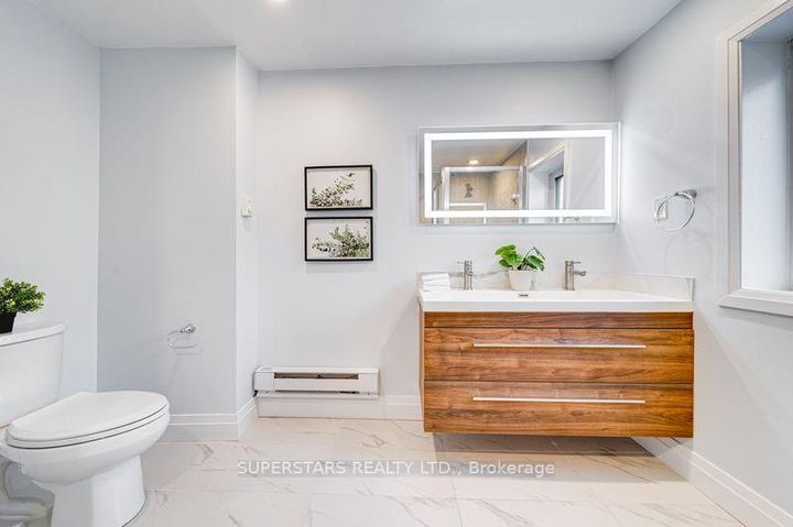 Photo 11 at 179 Oakwood Avenue, Oakwood Village, Toronto