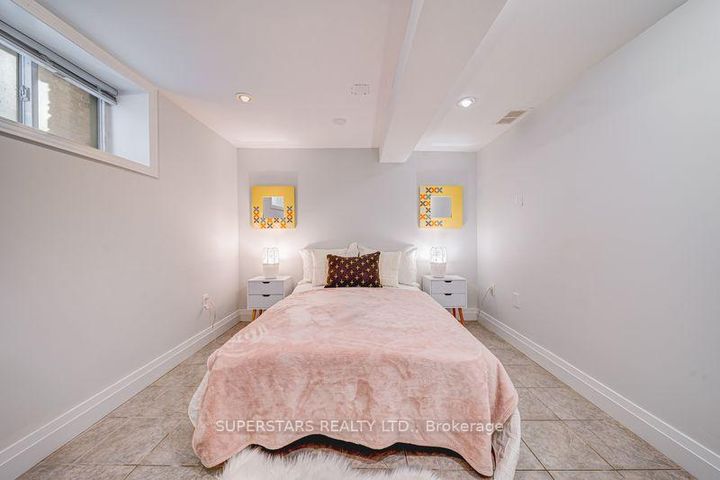 Photo 22 at 179 Oakwood Avenue, Oakwood Village, Toronto