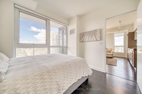 Photo 12 at 1211 - 501 St. Clair Avenue W, Casa Loma, Toronto