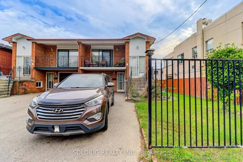 Photo 8 at 610 Vaughan Road, Oakwood Village, Toronto