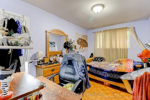 Photo 23 at 610 Vaughan Road, Oakwood Village, Toronto