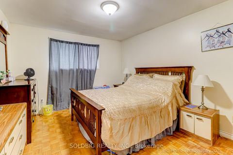 Photo 24 at 610 Vaughan Road, Oakwood Village, Toronto