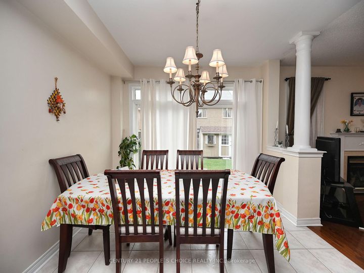 Photo 15 at 23 Lanebrook Drive, Bram East, Brampton