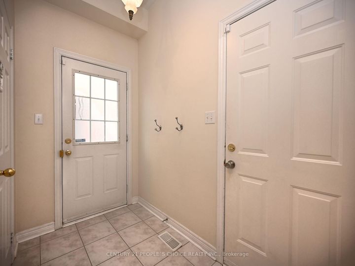 Photo 21 at 23 Lanebrook Drive, Bram East, Brampton