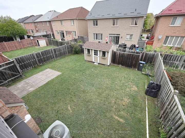 Photo 31 at 23 Lanebrook Drive, Bram East, Brampton