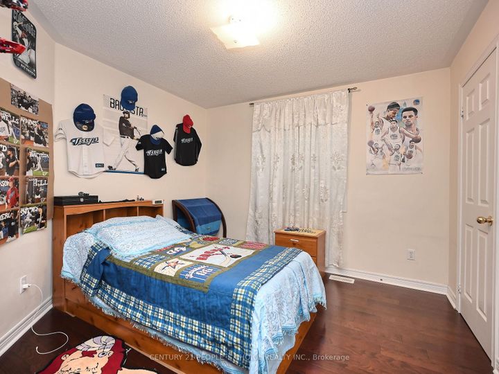 Photo 36 at 23 Lanebrook Drive, Bram East, Brampton