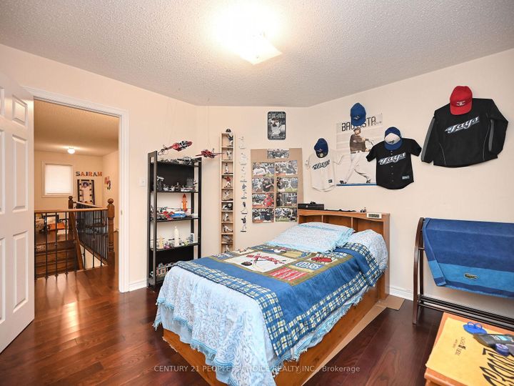 Photo 37 at 23 Lanebrook Drive, Bram East, Brampton