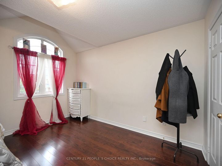 Photo 40 at 23 Lanebrook Drive, Bram East, Brampton