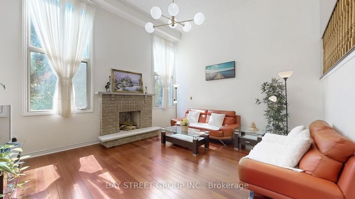 Photo 4 at 30 - 25 Cardwell Avenue, Malvern West, Toronto