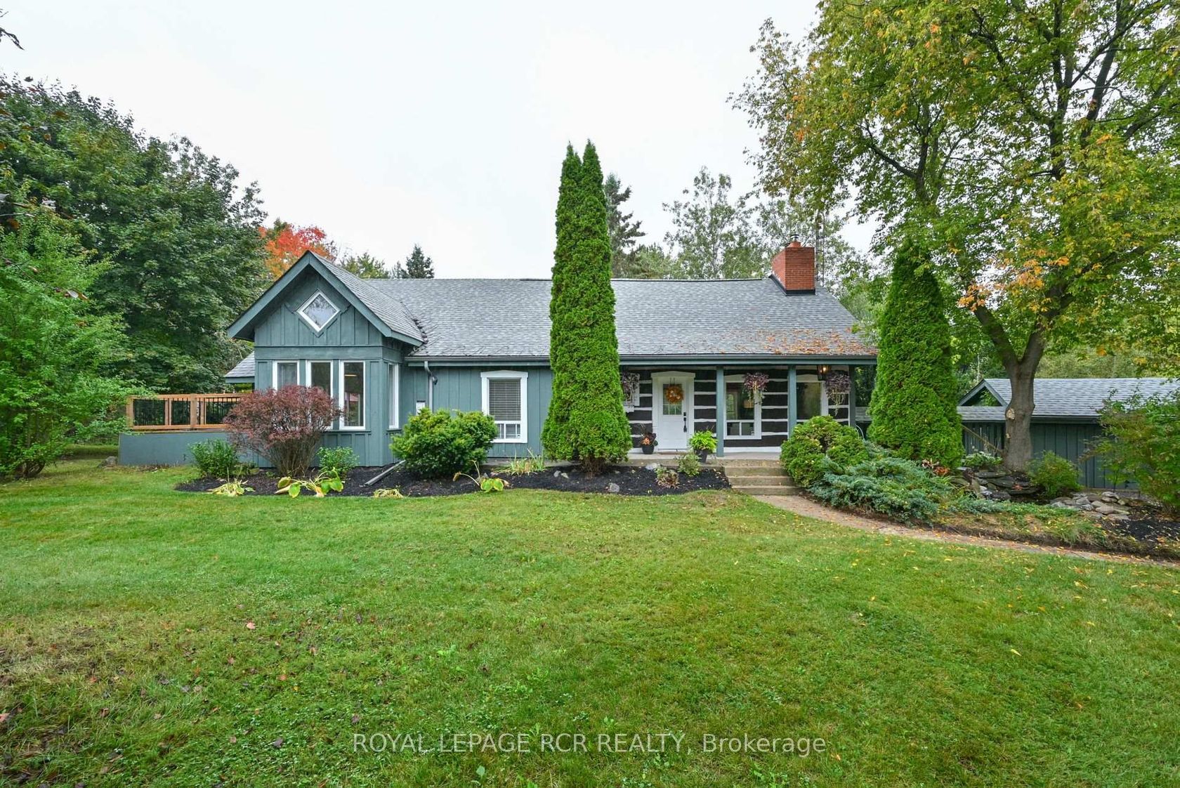 1762 Queen Street, Alton, Caledon by Loree Meneguzzi Real Estate 1762 Queen Street, Alton, Caledon