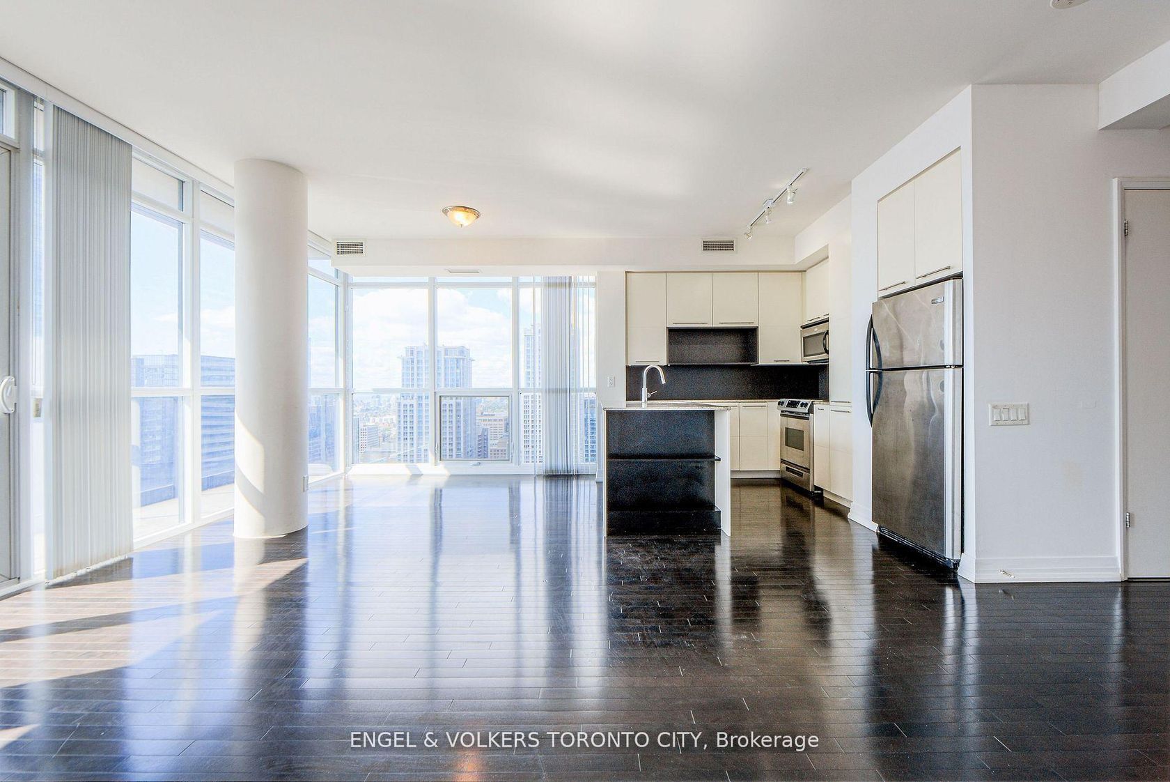 4205 - 21 Carlton Street, Yonge Corridor, Toronto 