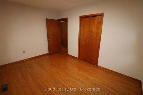 Photo 15 at 61 Rockbank Crescent, Pelmo Park W5, Toronto