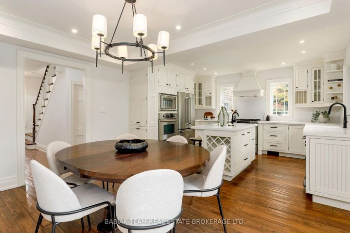 Photo 11 at 9 Humbercrest Point, Lambton Baby Point, Toronto