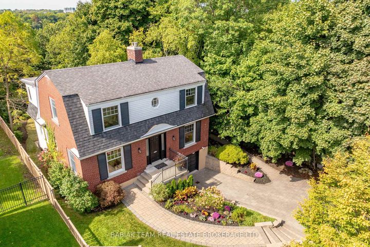Photo 49 at 9 Humbercrest Point, Lambton Baby Point, Toronto