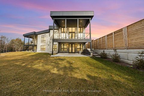 Photo 5 at 12 Tidmarsh Lane, Northwest Ajax, Ajax