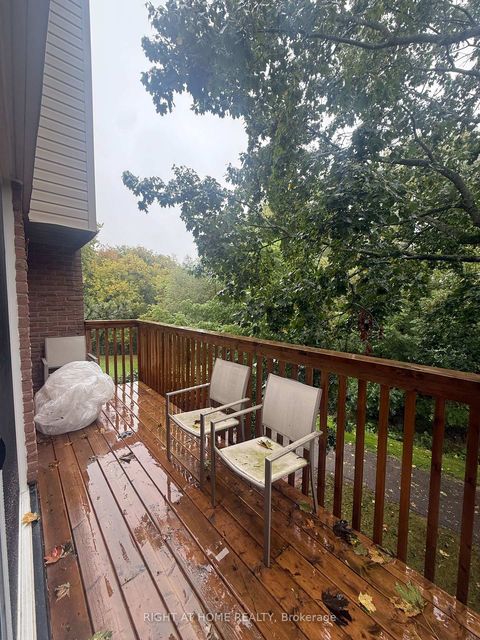 Photo 14 at 133 - 287 Milestone Crescent, Aurora Village, Aurora Photo 14 at 133 - 287 Milestone Crescent, Aurora Village, Aurora