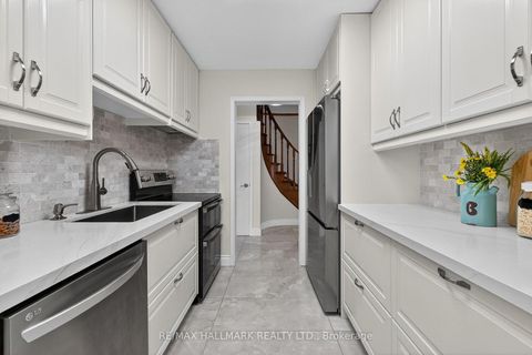 Photo 10 at 69 Wade Gate, Brownridge, Vaughan