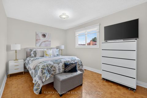 Photo 31 at 69 Wade Gate, Brownridge, Vaughan
