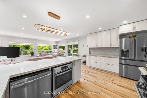 Photo 8 at 66 Lakeland Crescent, Oak Ridges Lake Wilcox, Richmond Hill