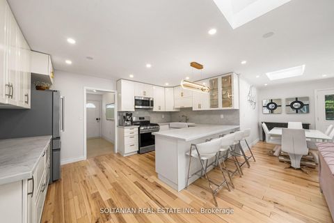 Photo 10 at 66 Lakeland Crescent, Oak Ridges Lake Wilcox, Richmond Hill