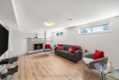 Photo 25 at 66 Lakeland Crescent, Oak Ridges Lake Wilcox, Richmond Hill