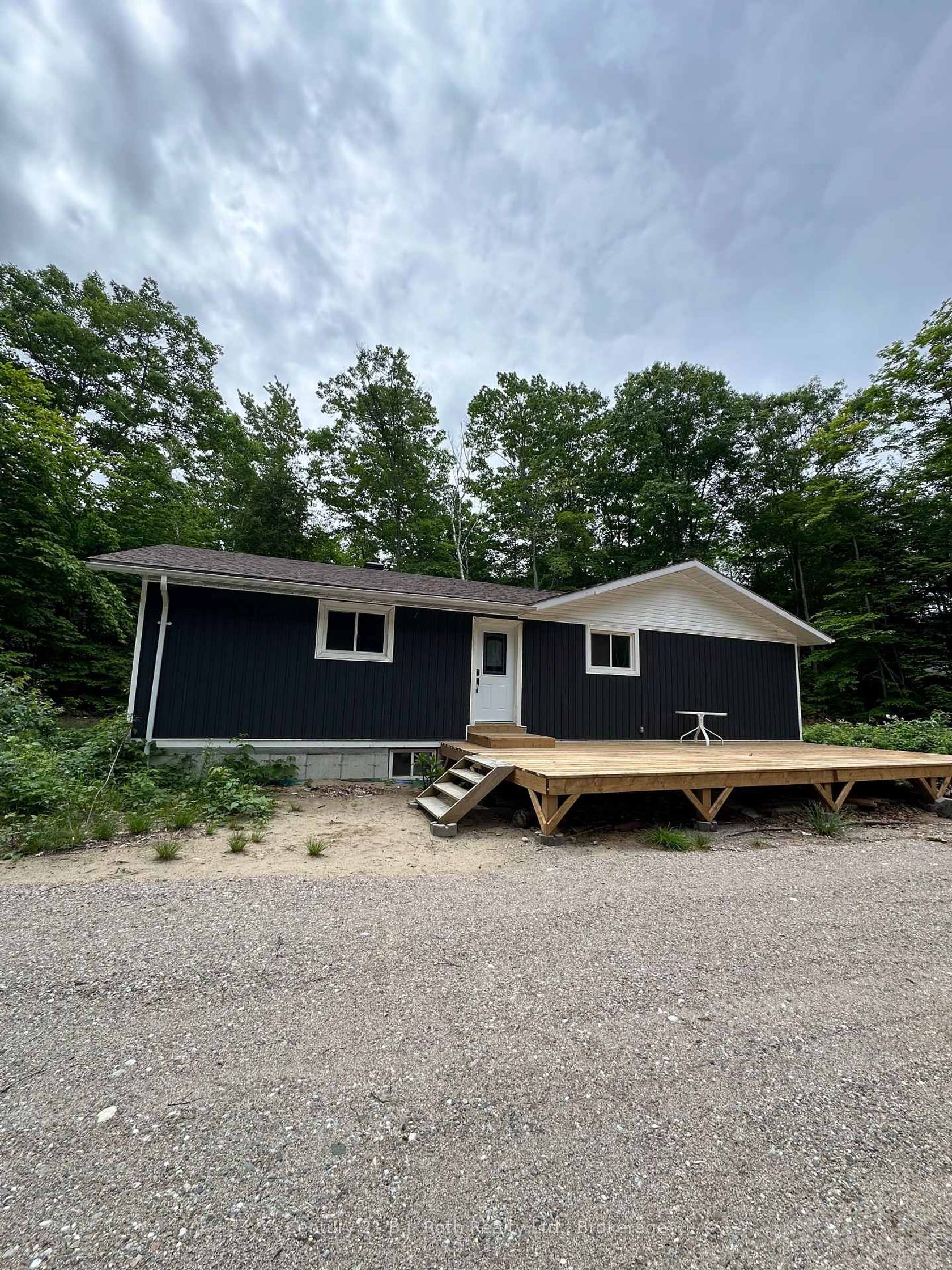 1 Waagosh Miikans Lane W, Beausoleil First Nation, Christian Island 30 