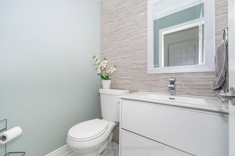 Photo 17 at 2039 Thompson Street, Alcona, Innisfil