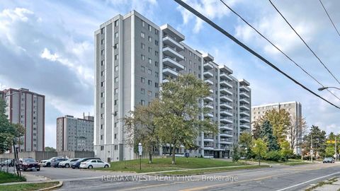 Photo 1 at 210 - 940 Caledonia Road, Glen Park, Toronto