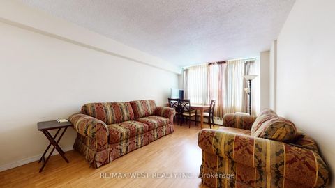 Photo 3 at 210 - 940 Caledonia Road, Glen Park, Toronto