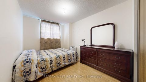 Photo 12 at 210 - 940 Caledonia Road, Glen Park, Toronto