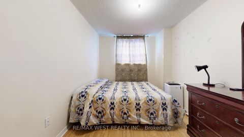 Photo 13 at 210 - 940 Caledonia Road, Glen Park, Toronto