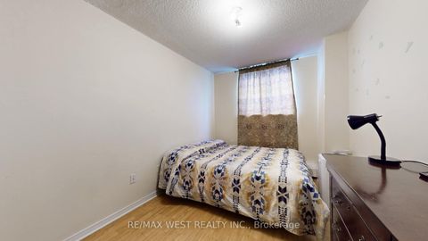 Photo 14 at 210 - 940 Caledonia Road, Glen Park, Toronto