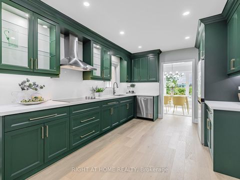 Photo 4 at 43 farmstead Road, Rouge Woods, Richmond Hill