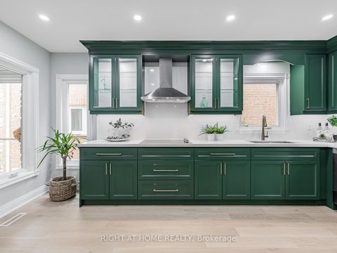 Photo 5 at 43 farmstead Road, Rouge Woods, Richmond Hill