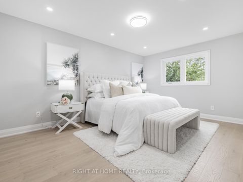 Photo 11 at 43 farmstead Road, Rouge Woods, Richmond Hill