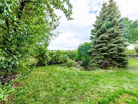 Photo 17 at 43 farmstead Road, Rouge Woods, Richmond Hill